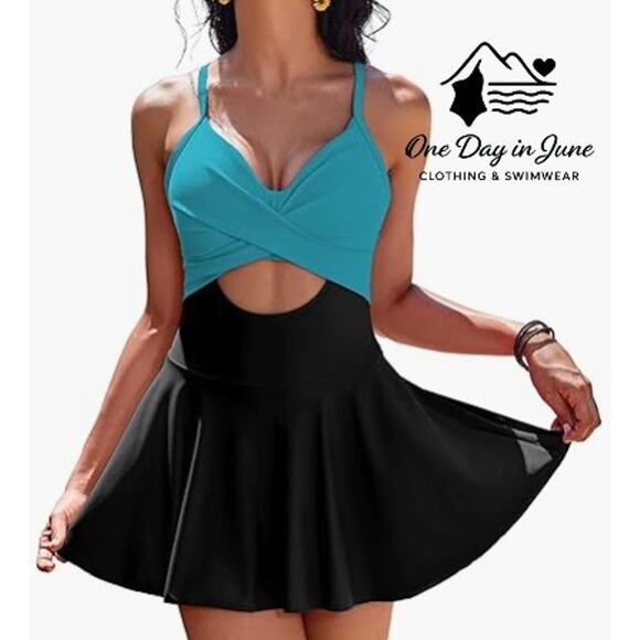Aimage Cross Front Cut Out Swimdress Swimsuit Size M - Picture 1 of 7